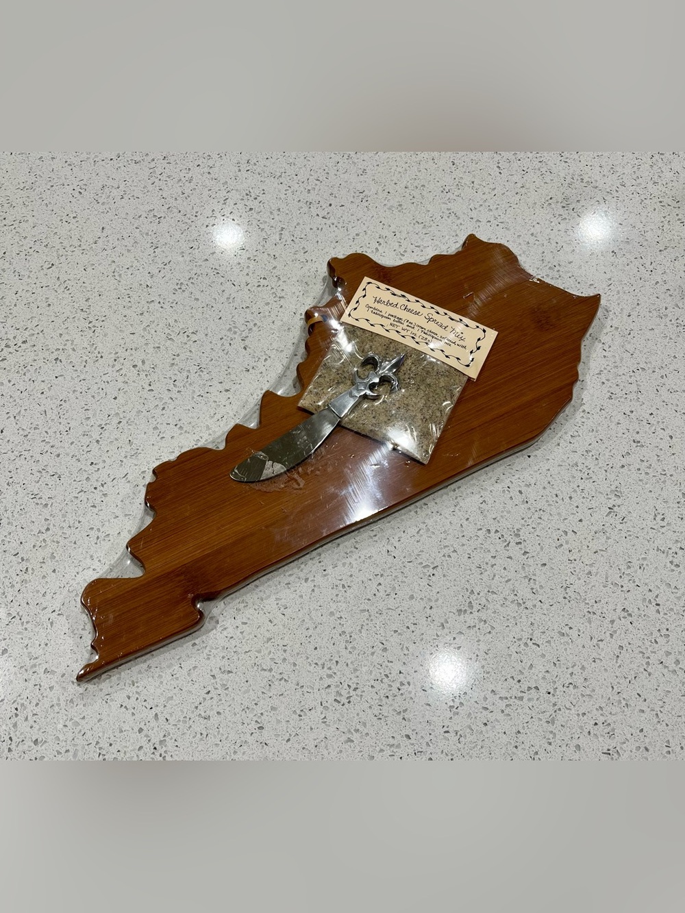 Totally Bamboo Kentucky State Cutting & Serving Board W/ Herbed Cheese Spreader